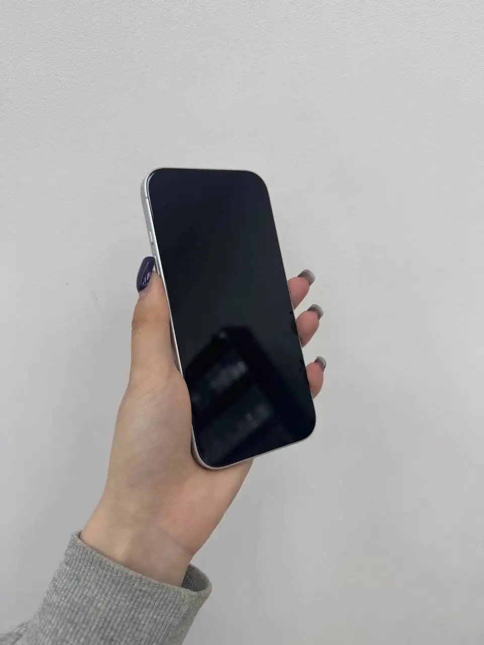 iPhone 16 256Gb White - Смартфоны и гаджеты (Электроника) в Чебоксары