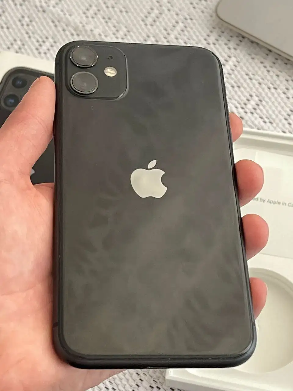 Продам iPhone 11 128 ГБ - Смартфоны и гаджеты (Электроника) в Чебоксары