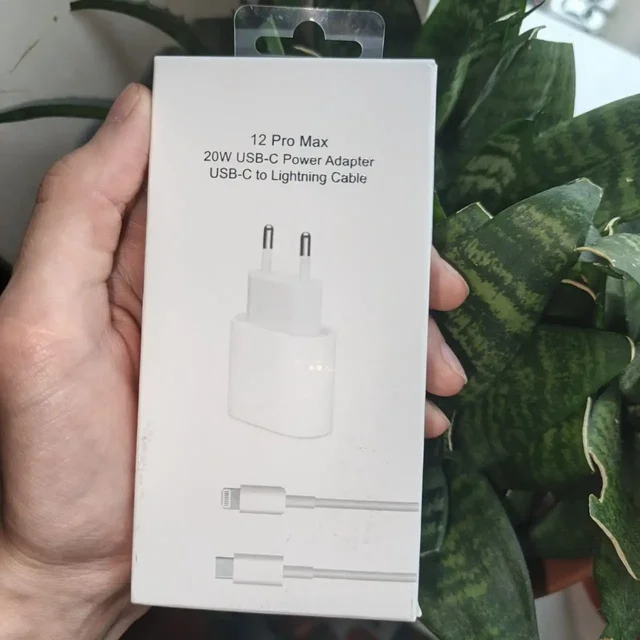 Зарядные устройства Apple 20W и провод - Смартфоны и телефоны в Казань