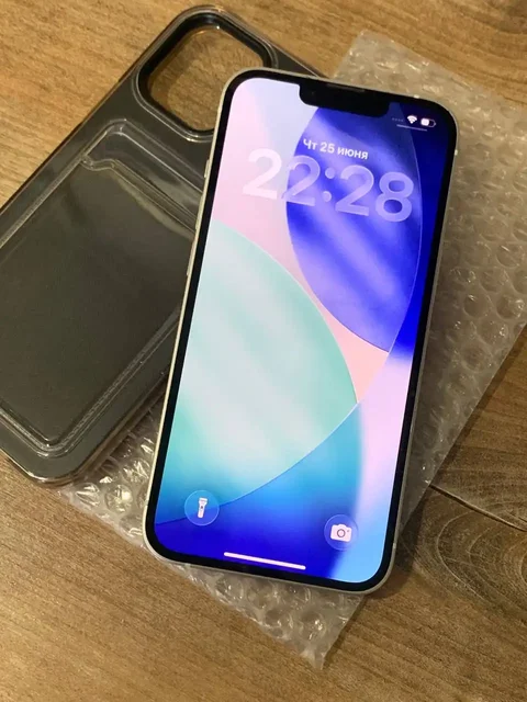 Продам iPhone 13 128 ГБ - Настольные компьютеры в Чебоксары