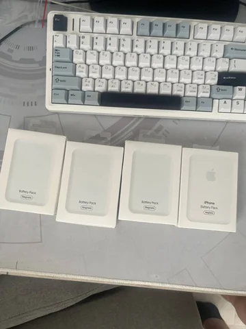 Продам MagSafe новые в наличие 4шт - Настольные компьютеры в Чебоксары