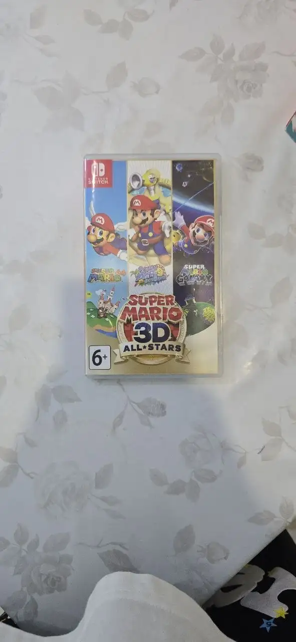 Продам Nintendo Switch с игрой Mario All Stars - Игровые приставки (Электроника) в Чебоксары