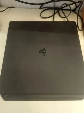 Отдам даром PS4 с играми - Мобильные телефоны и аксессуары в Чебоксары