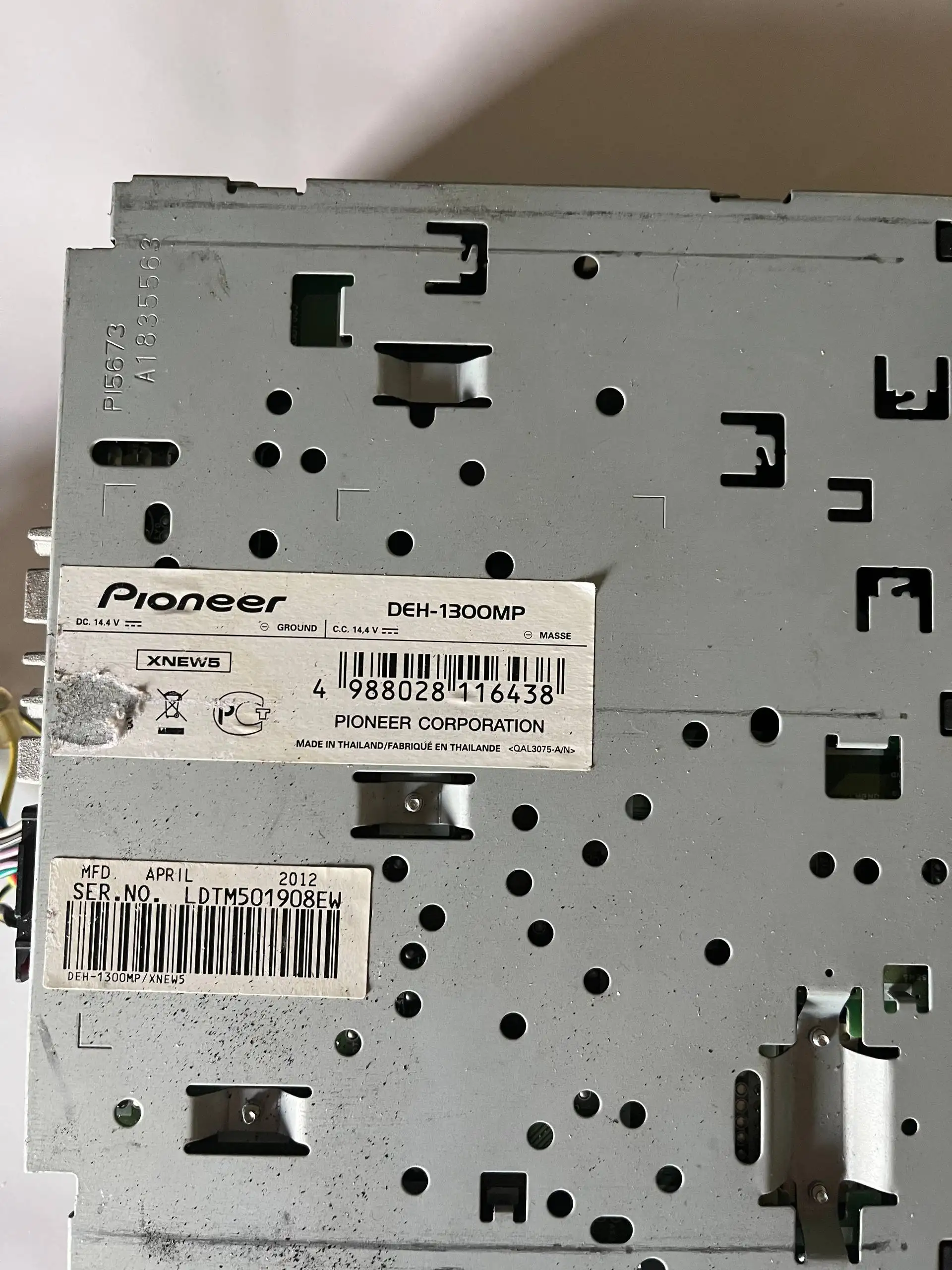 Продам летнюю резину, камеру, компрессор и магнитолу Pioneer - Барахолка в Чебоксары