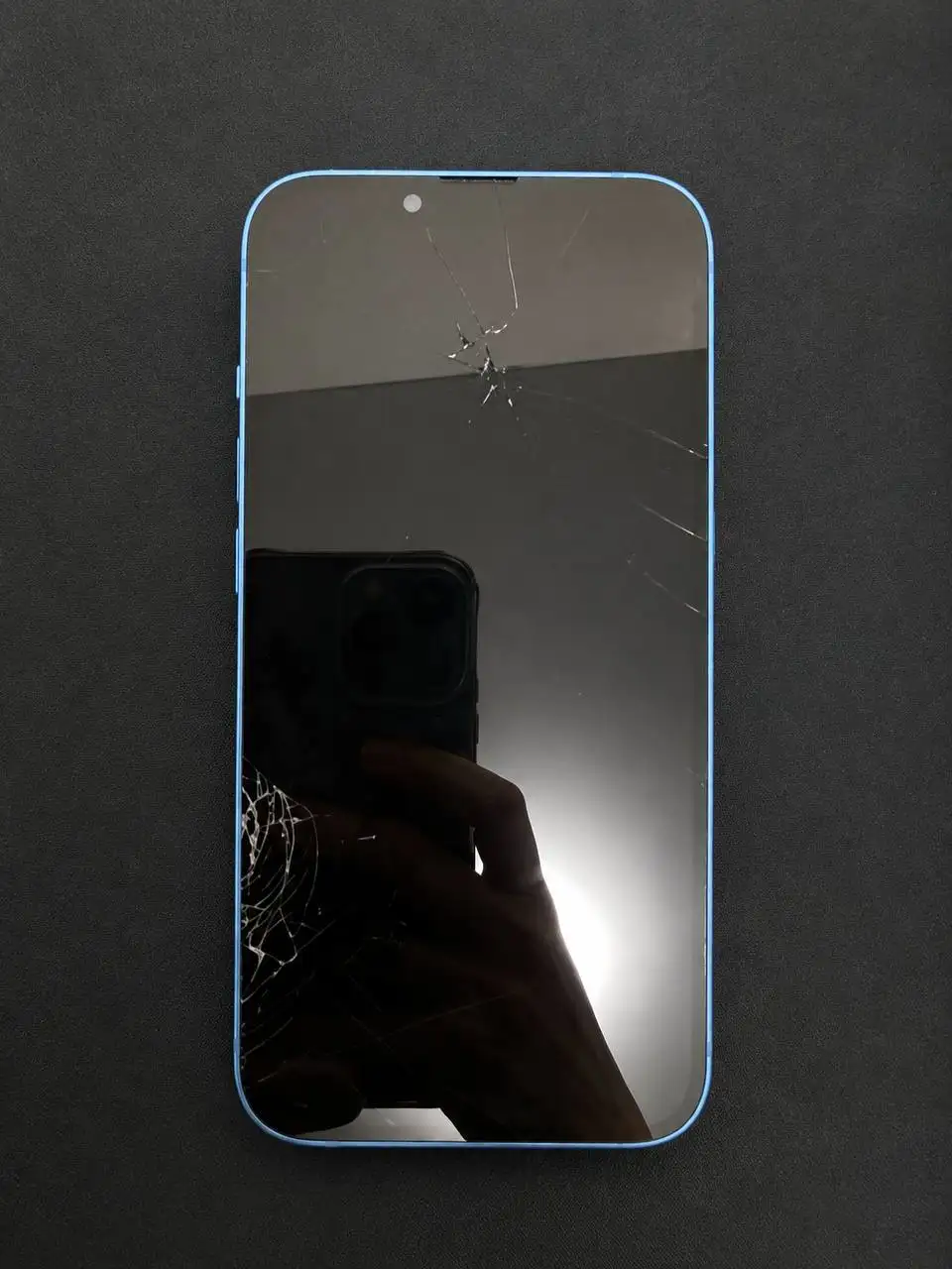 Продам iPhone 13 256GB новый - Смартфоны (Электроника) в Чебоксары