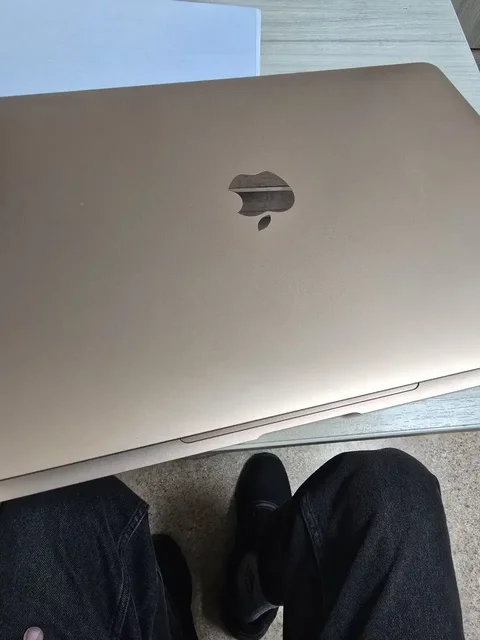 MacBook Air M1 2020 8/256 - Мобильные телефоны и аксессуары в Чебоксары