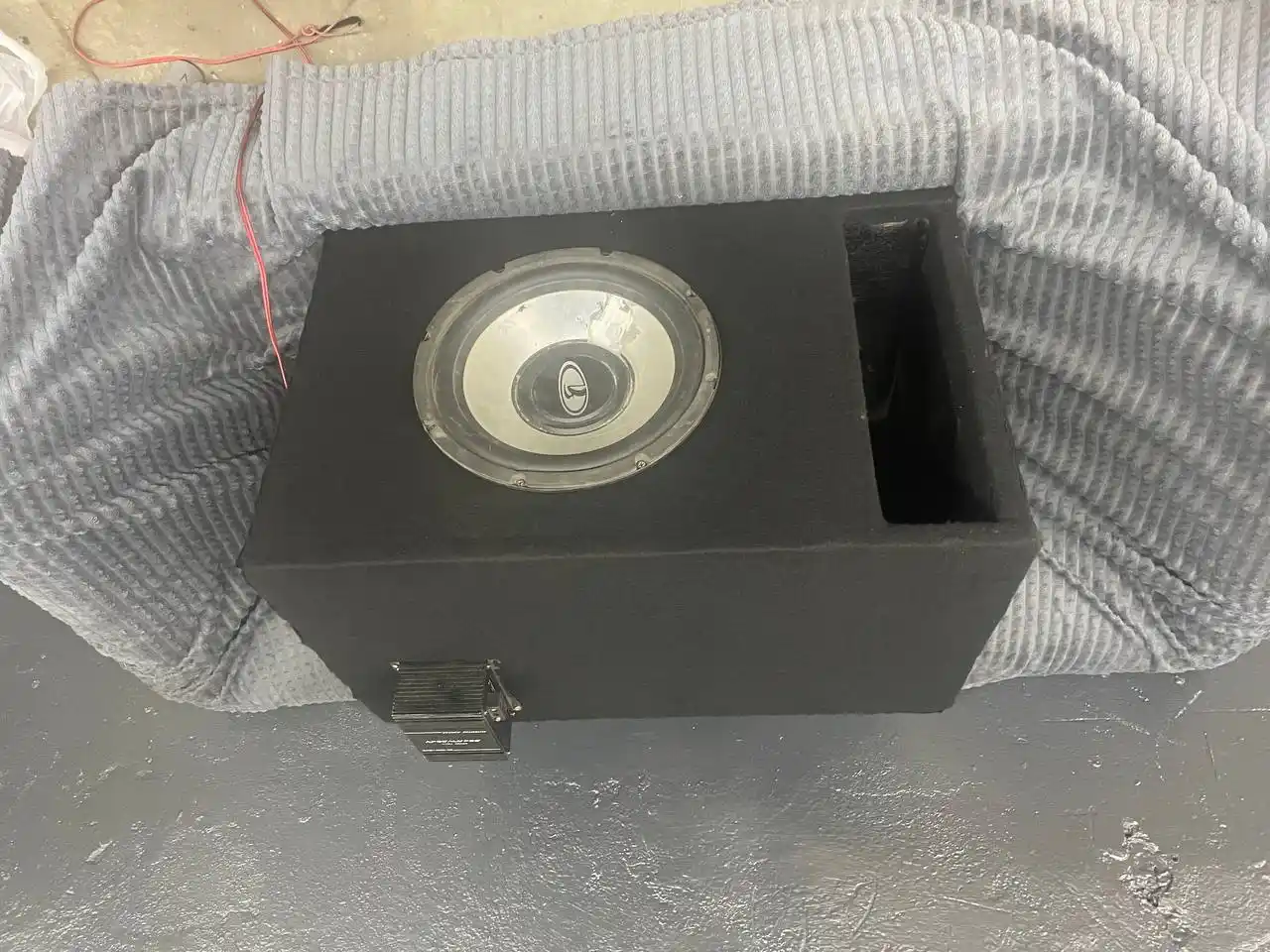 Продам сабвуфер