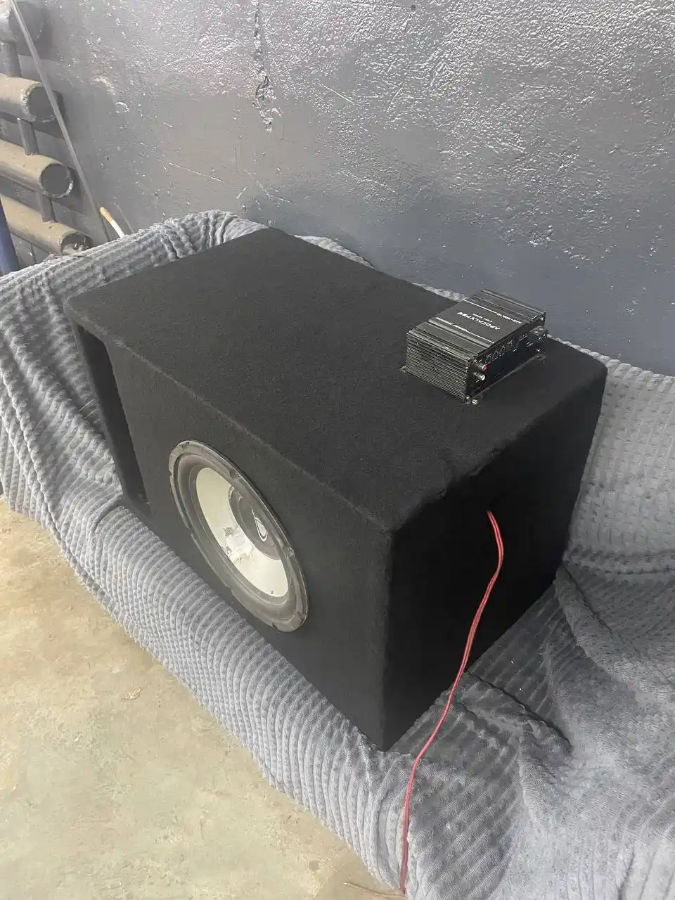 Продам сабвуфер