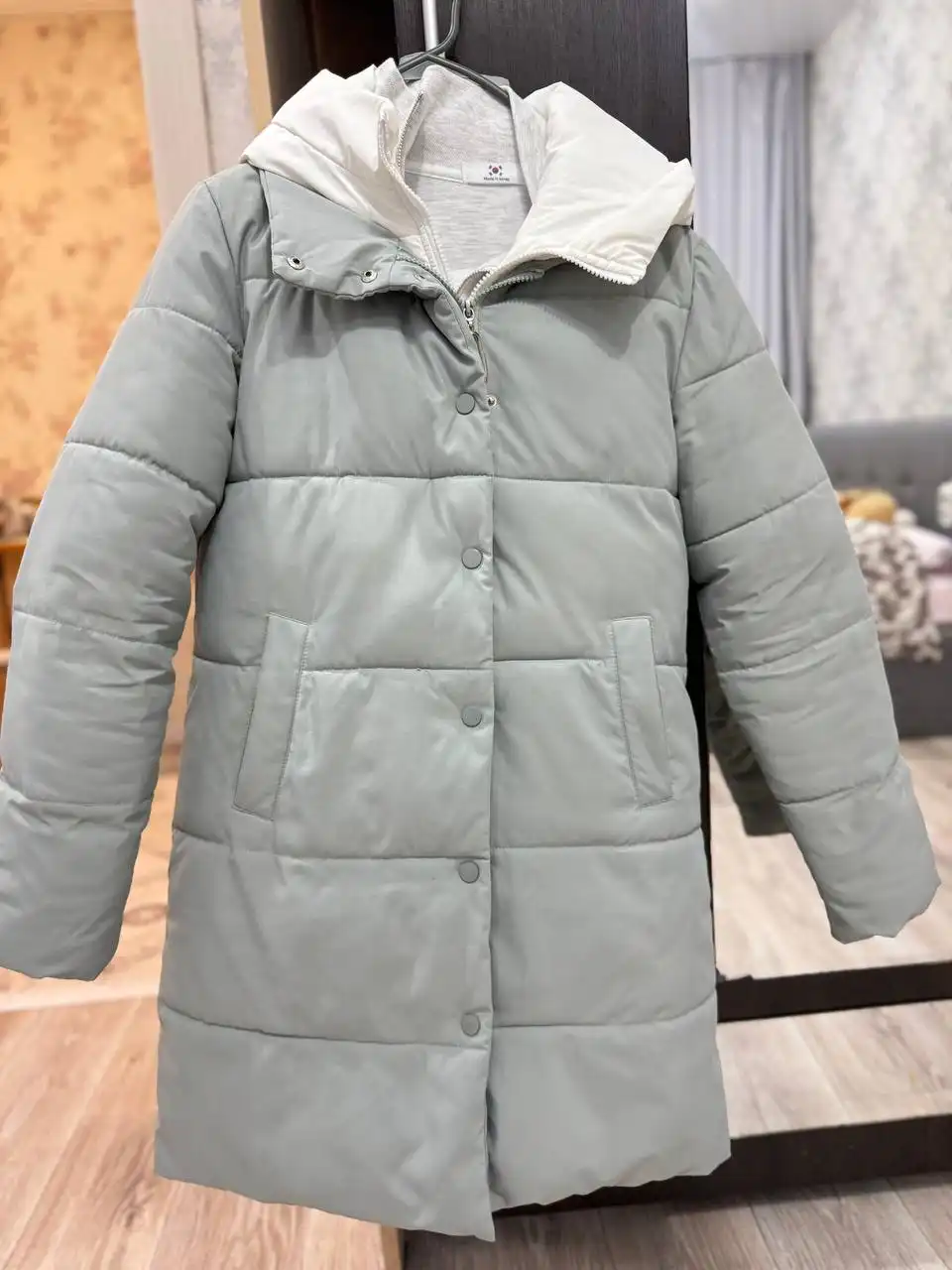 Куртка в отличном состоянии