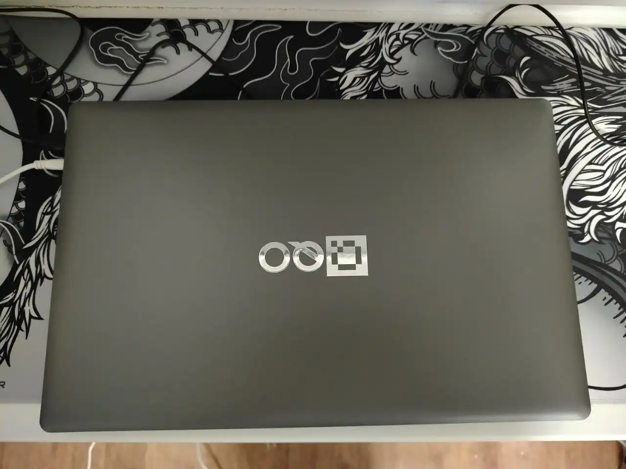 Продажа ноутбука с аксессуарами