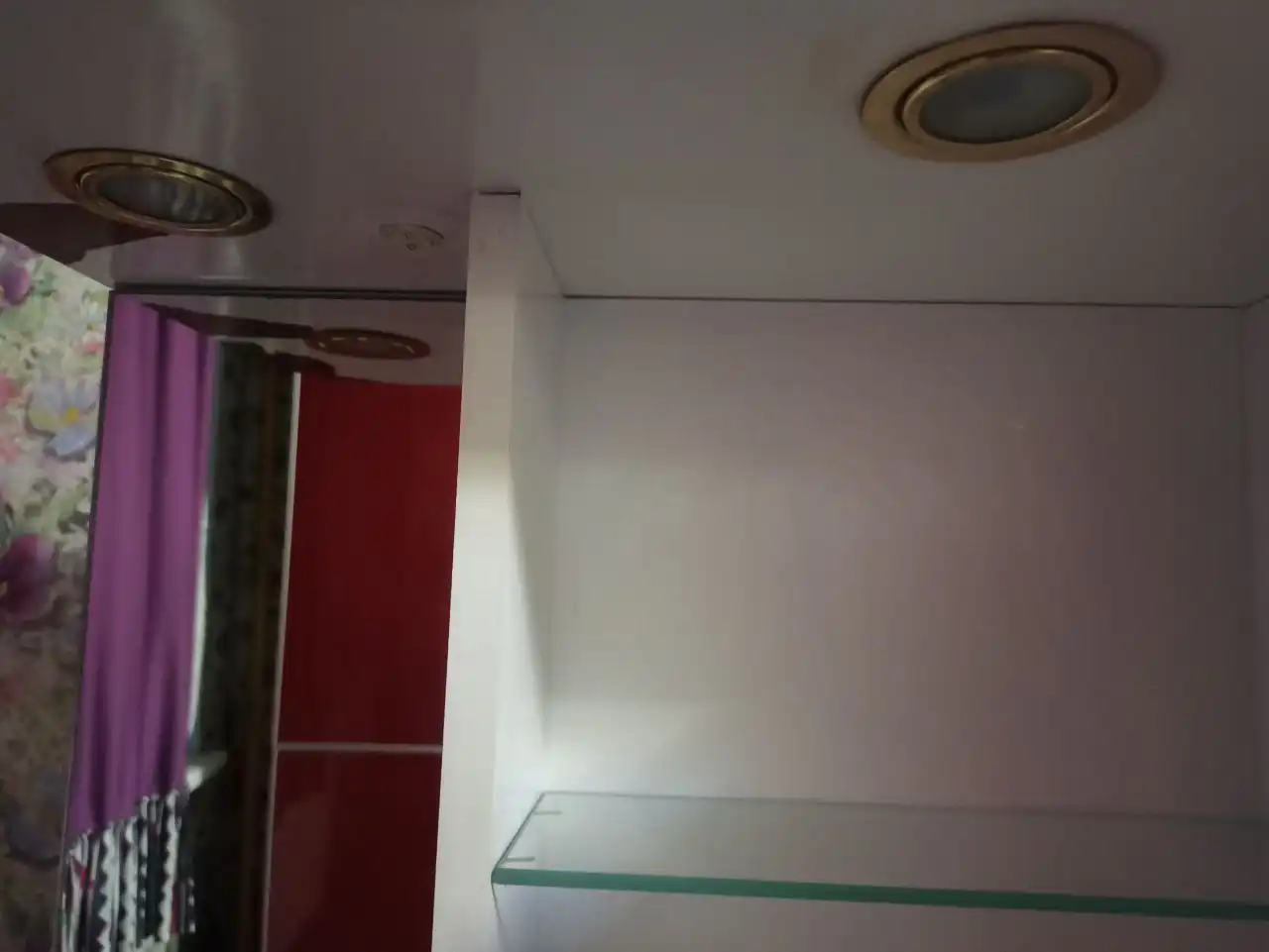 Шкаф для ванны