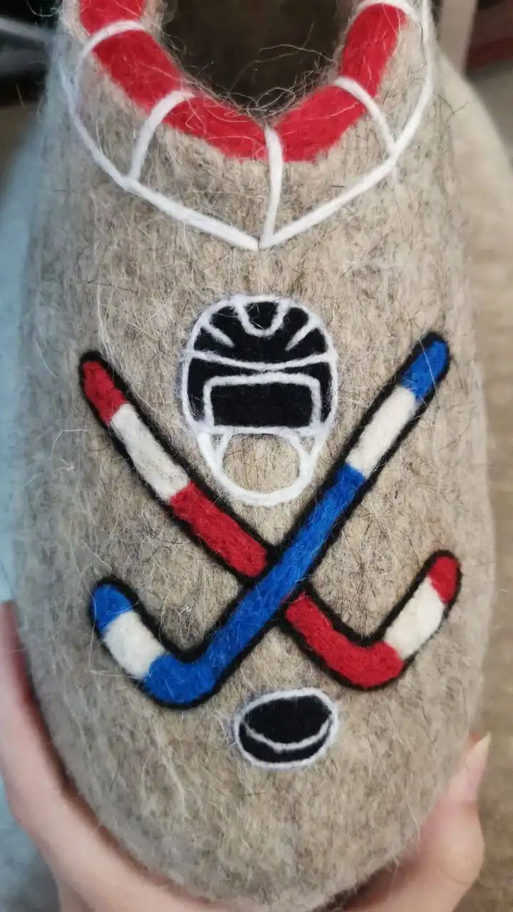 Валяные тапочки ручной работы из натуральной шерсти