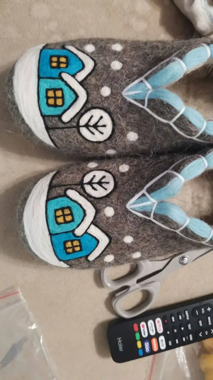 Валяные тапочки ручной работы из натуральной шерсти