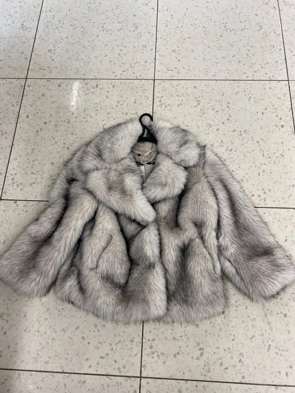 Продам шубу 42 размера