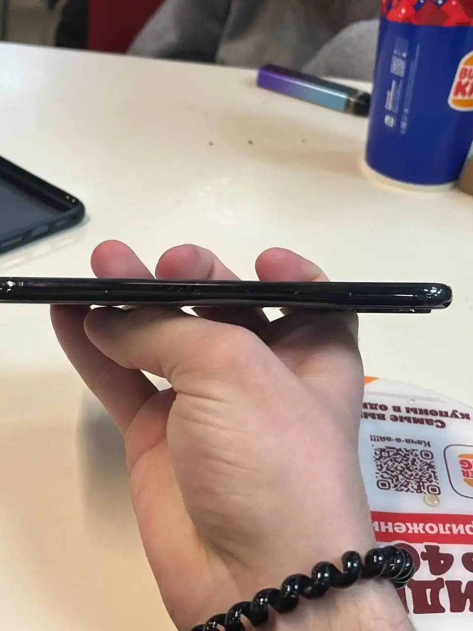 Продам телефон с неработающим тачскрином