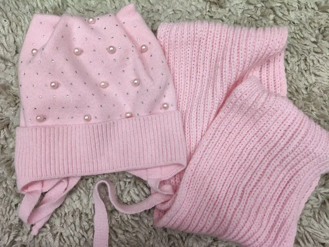 Комплект шапка и снуд