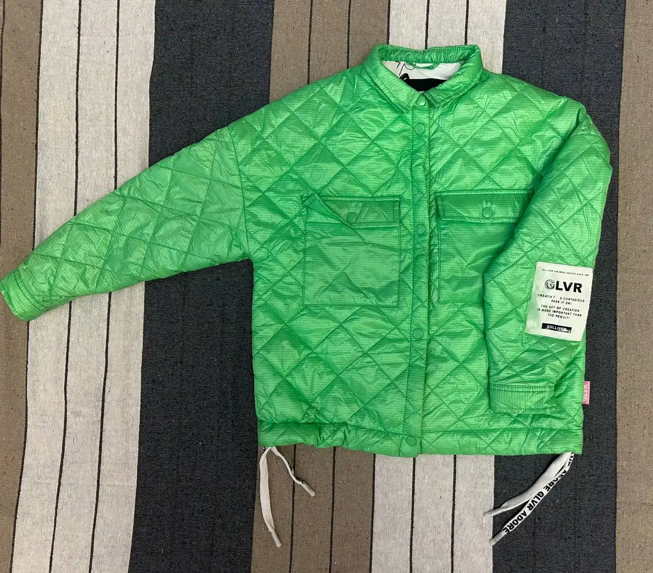 Демисезонная куртка на рост 128