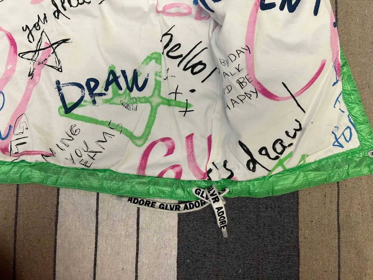 Демисезонная куртка на рост 128