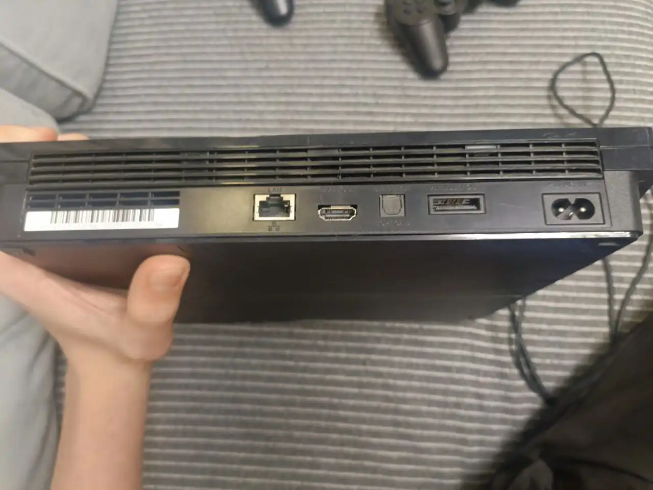 Продам PlayStation в идеальном состоянии