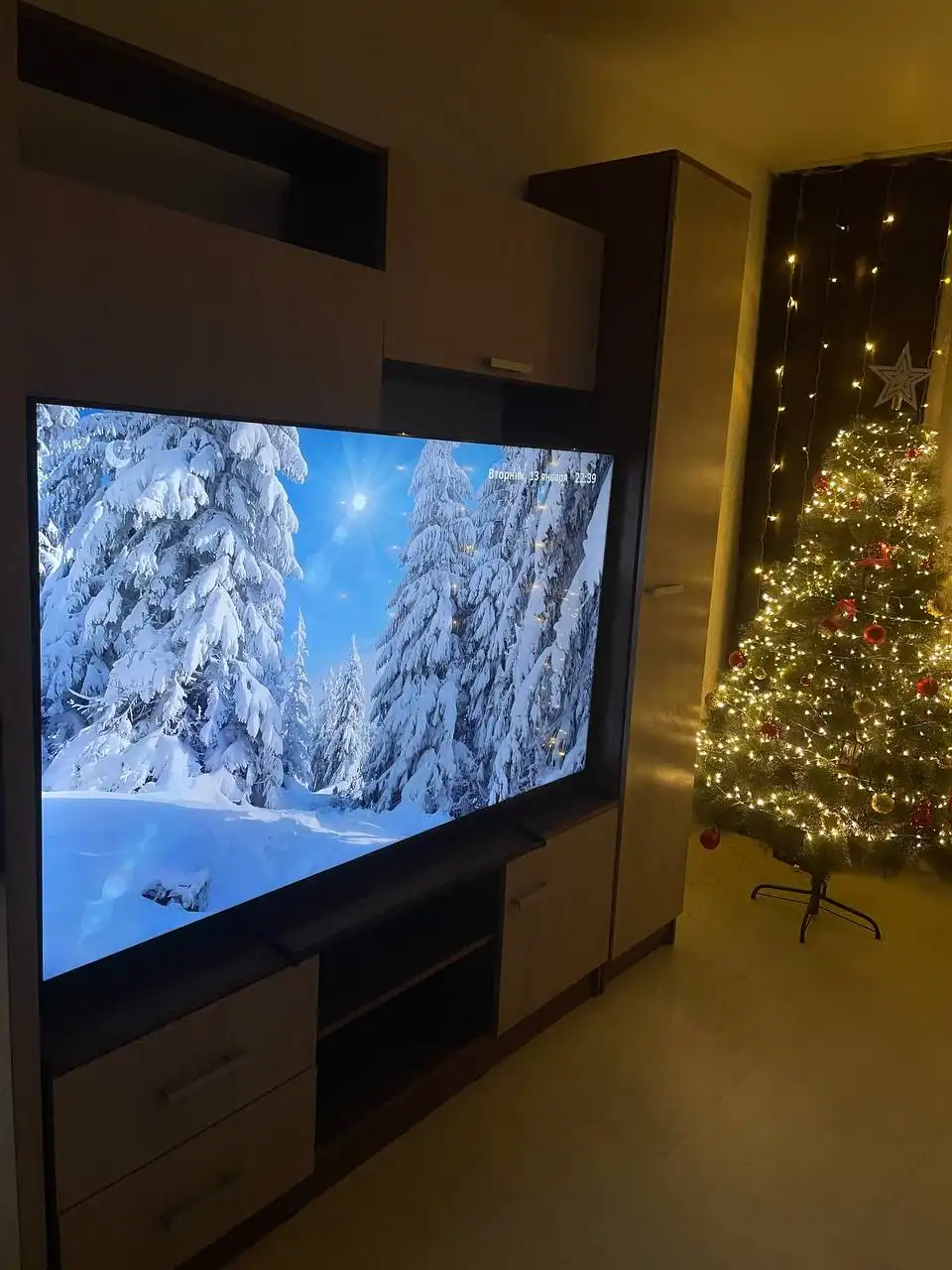 Продам телевизор Sber 65 дюймов с коробкой и чеком - Телевизоры (Электроника) в Чебоксары