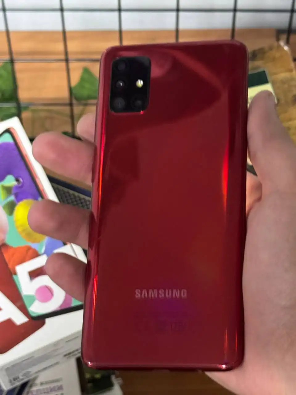 Samsung Galaxy A51 в хорошем состоянии - Смартфоны (Электроника) в Чебоксары