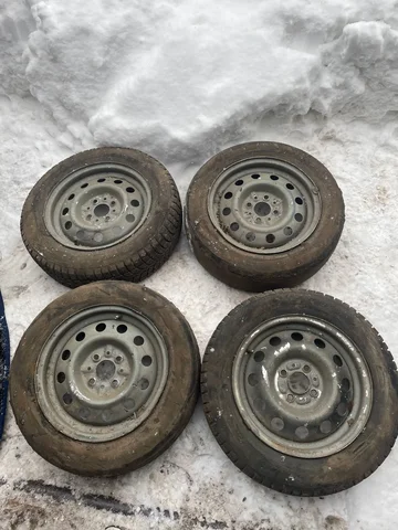 Резина на выброс - Запчасти для электроники в Чебоксары