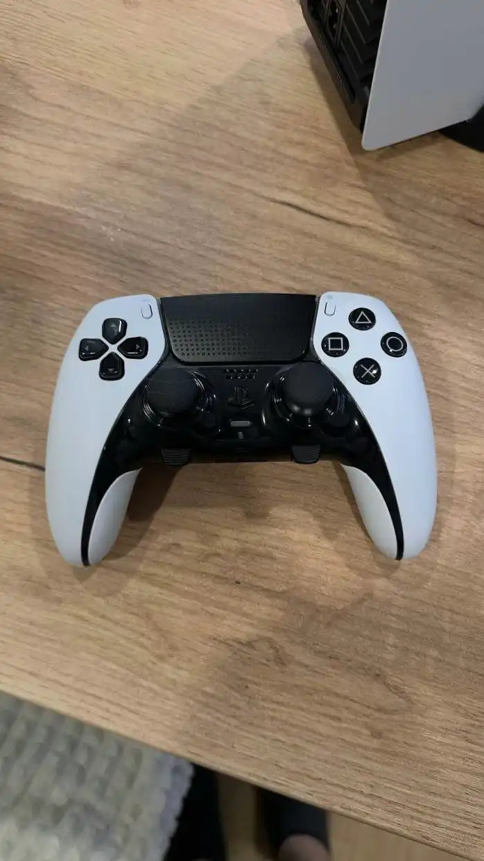 Геймпад DualSense для PS5 (оригинал, б/у) - Игровые аксессуары (Электроника) в Чебоксары