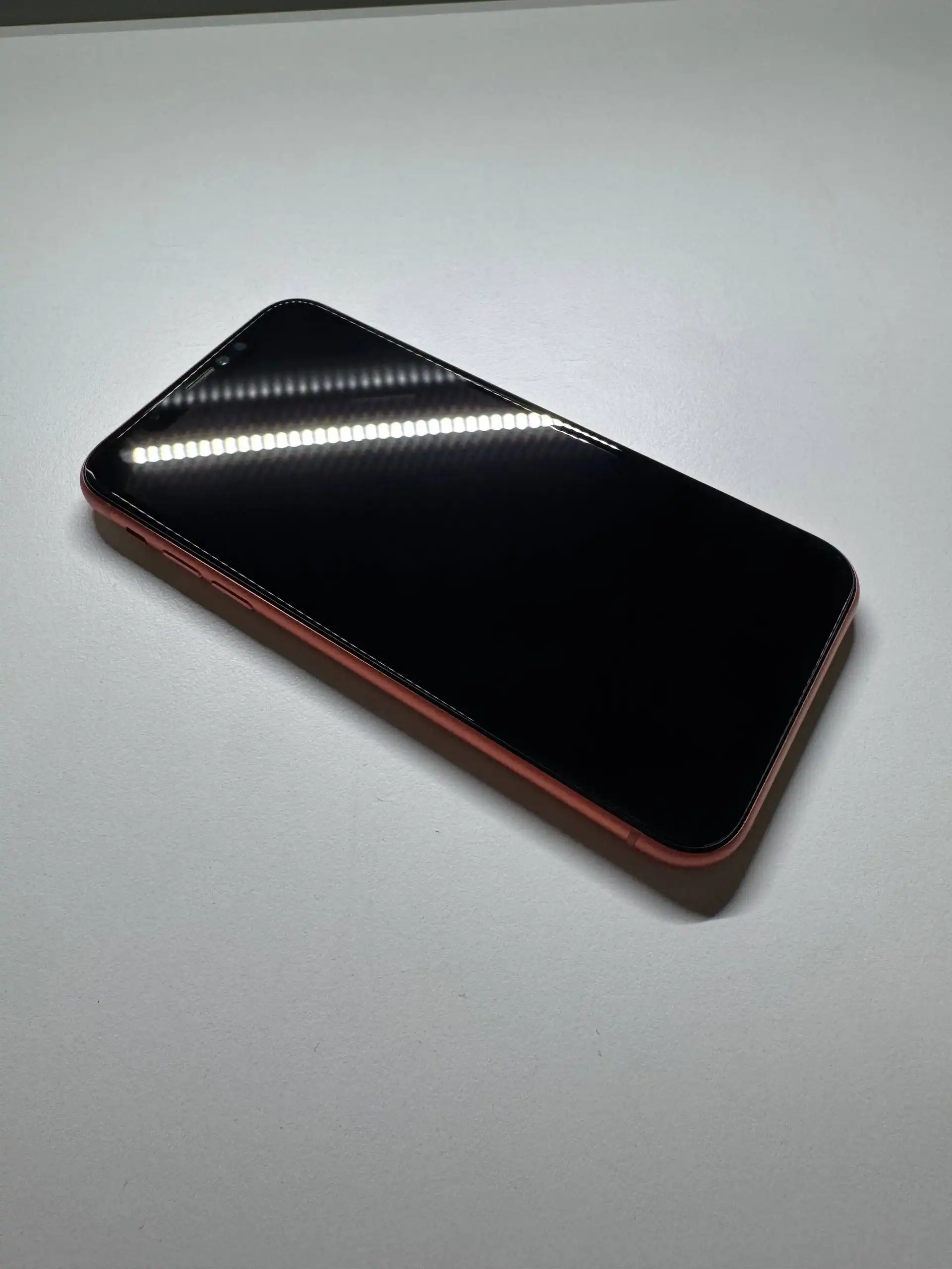 iPhone XR 128gb с дефектами - Смартфоны и телефоны (Электроника) в Чебоксары