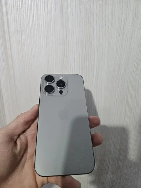 iPhone 15 Pro в идеальном состоянии - Электроника в Чебоксары