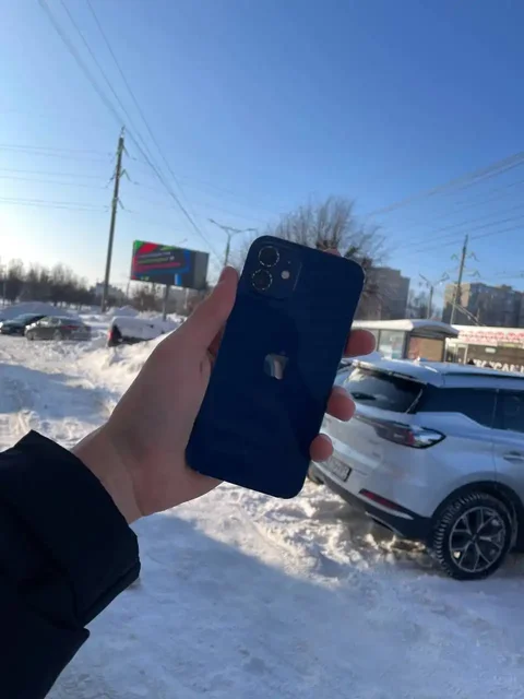 Продажа iPhone 12 128 ГБ синий - Смартфоны в Чебоксары