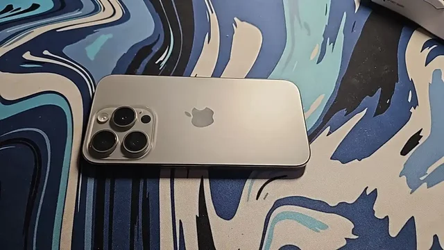 iPhone 15 Pro 128GB в идеальном состоянии - Смартфоны в Чебоксары