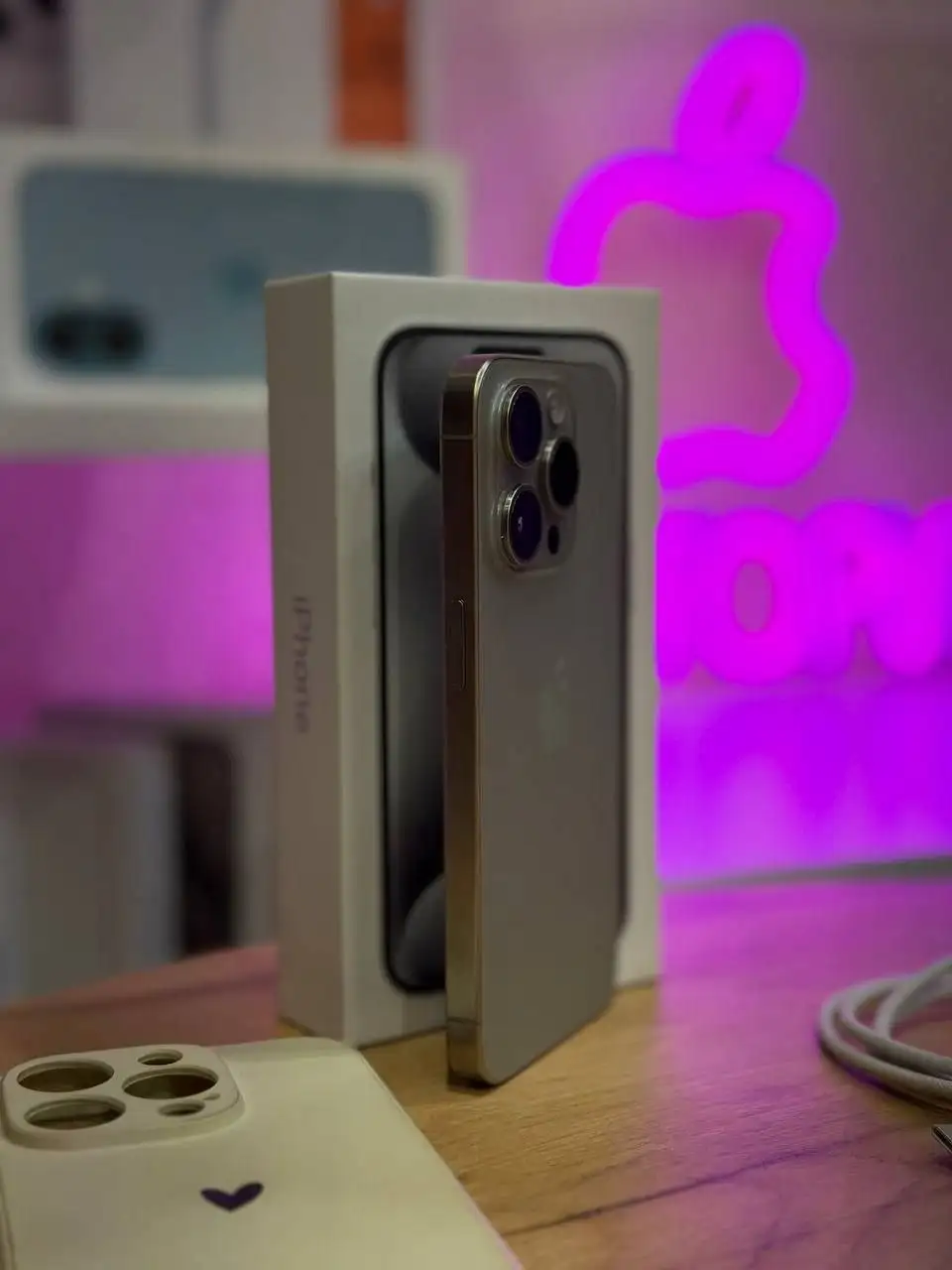 iPhone 15 Pro 128 GB серый - Смартфоны (Электроника) в Чебоксары