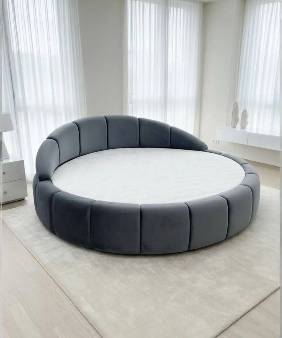 Двуспальная кровать 200х200 см - Мебель (Барахолка) в Чебоксары