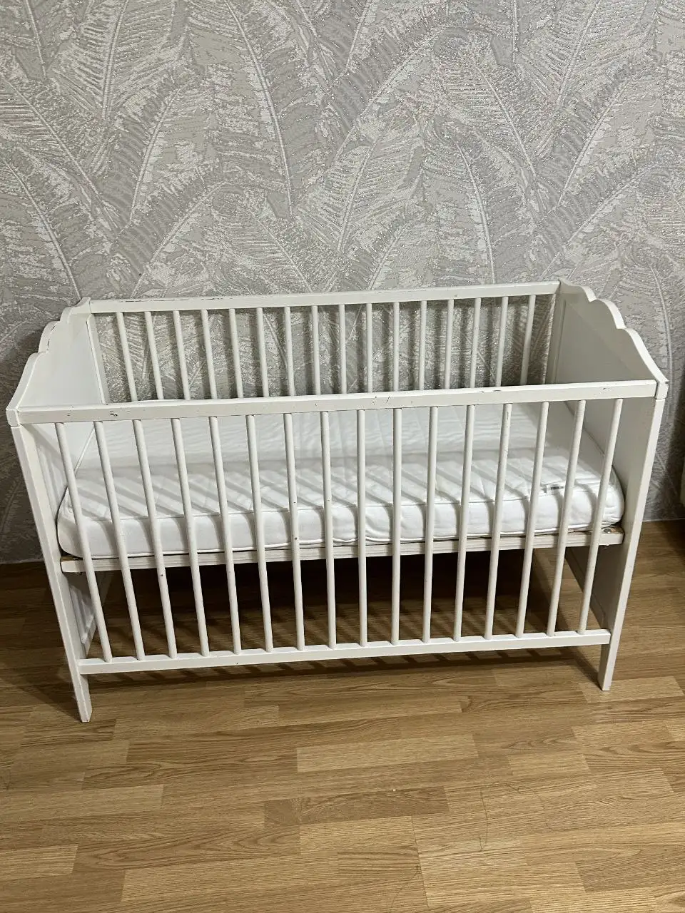 Детская кроватка IKEA с 3 простынями - Кроватки (Товары для детей) в Чебоксары