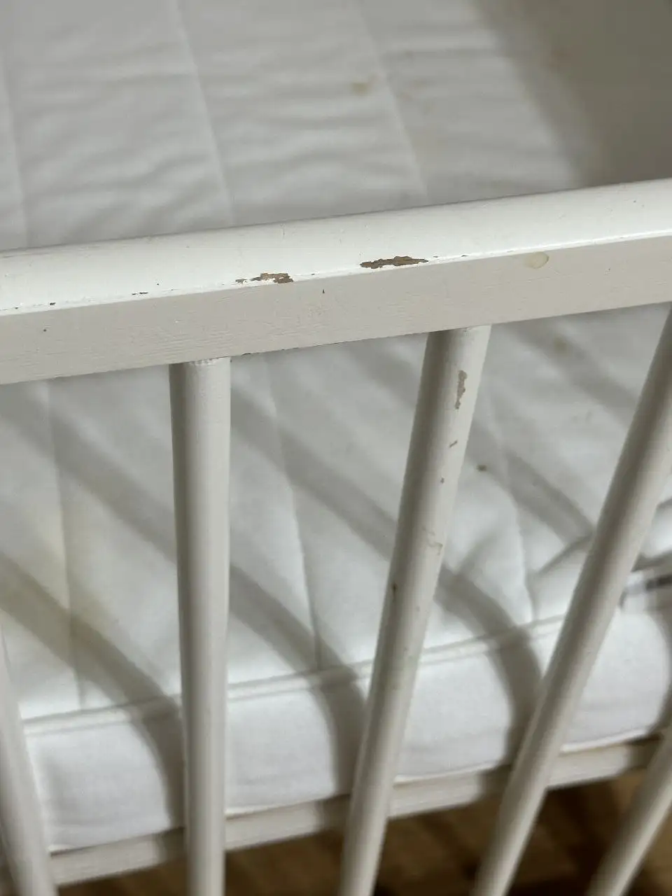 Детская кроватка IKEA с 3 простынями - Кроватки (Товары для детей) в Чебоксары