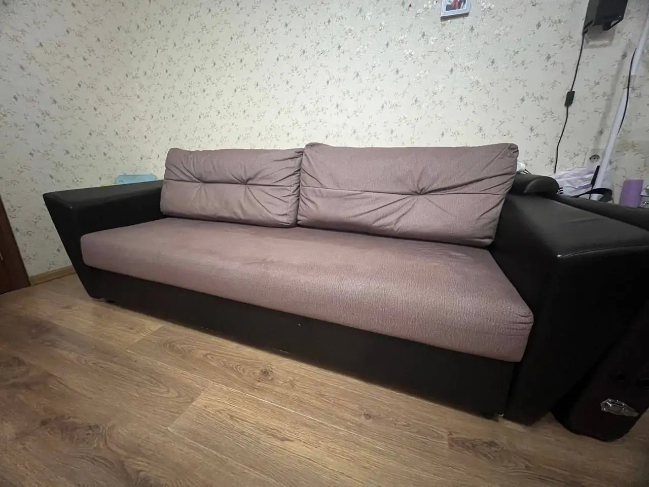 Диван раскладной 2.4х95 - Барахолка в Чебоксары