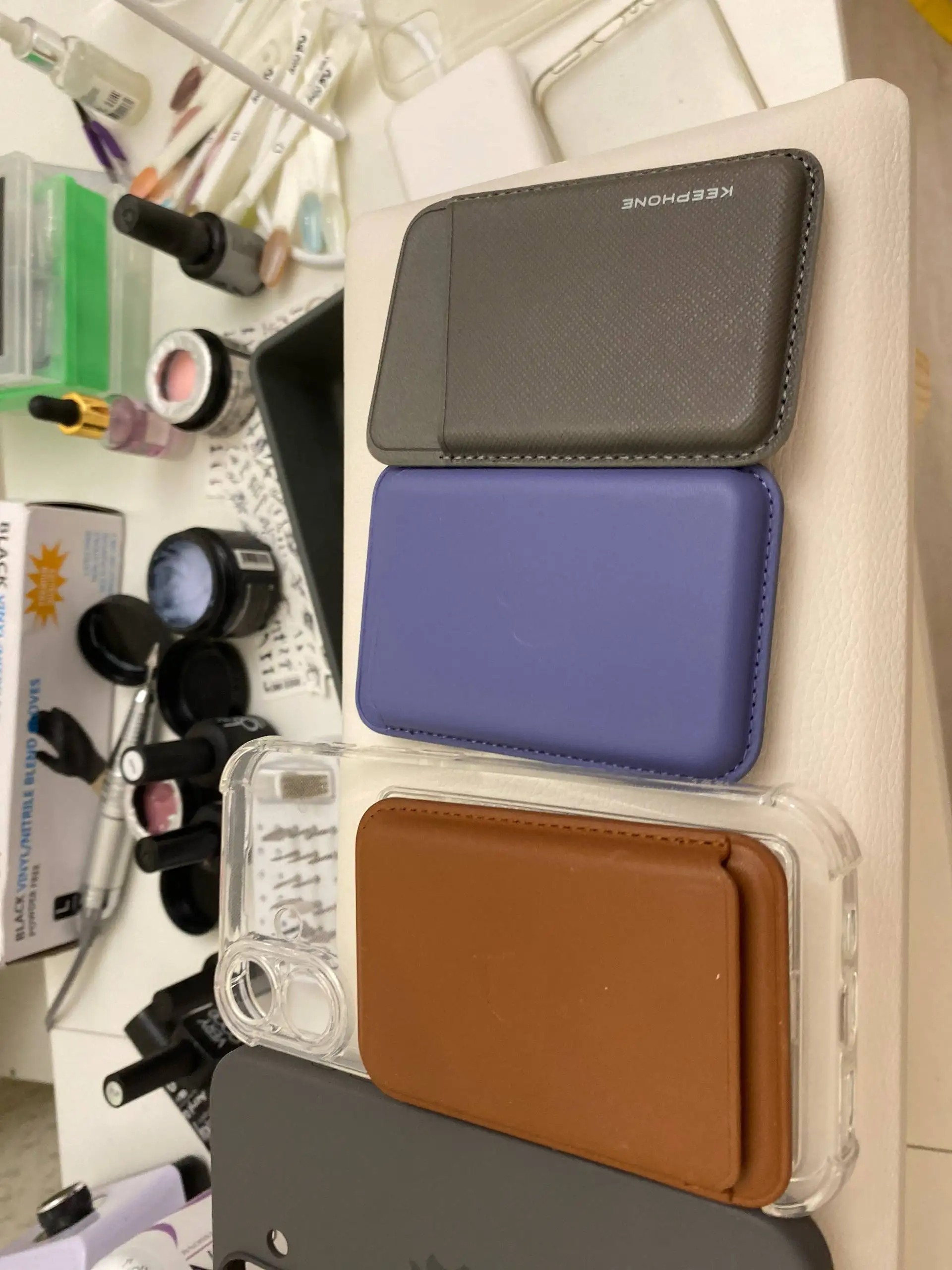 Все чехлы по 100 рублей, стол 1600 рублей - Барахолка в Чебоксары