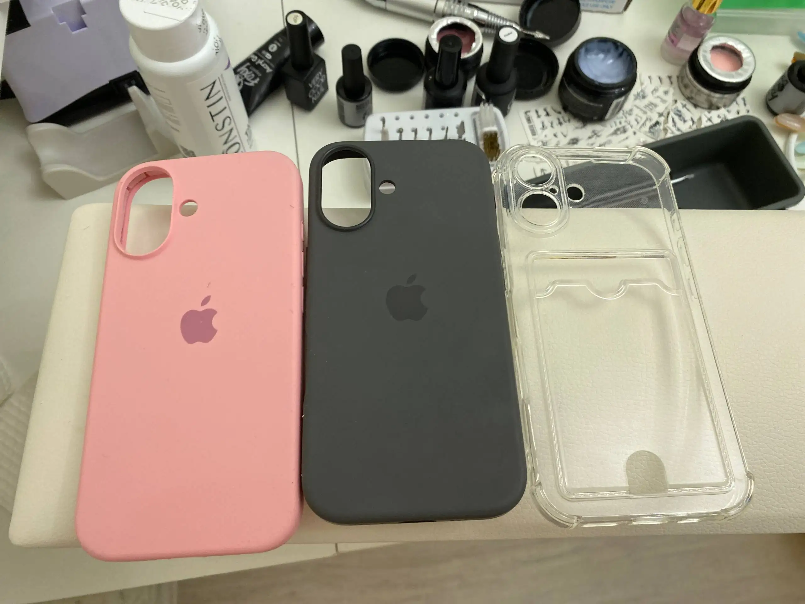 Все чехлы по 100 рублей, стол 1600 рублей - Барахолка в Чебоксары