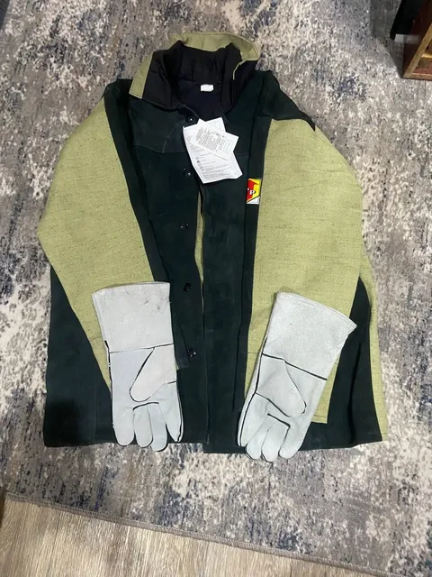 Сварочный костюм 2 комплекта - Цветы и букеты в Чебоксары