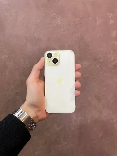 iPhone 15 128 ГБ жёлтый - Apple iPhone в Чебоксары
