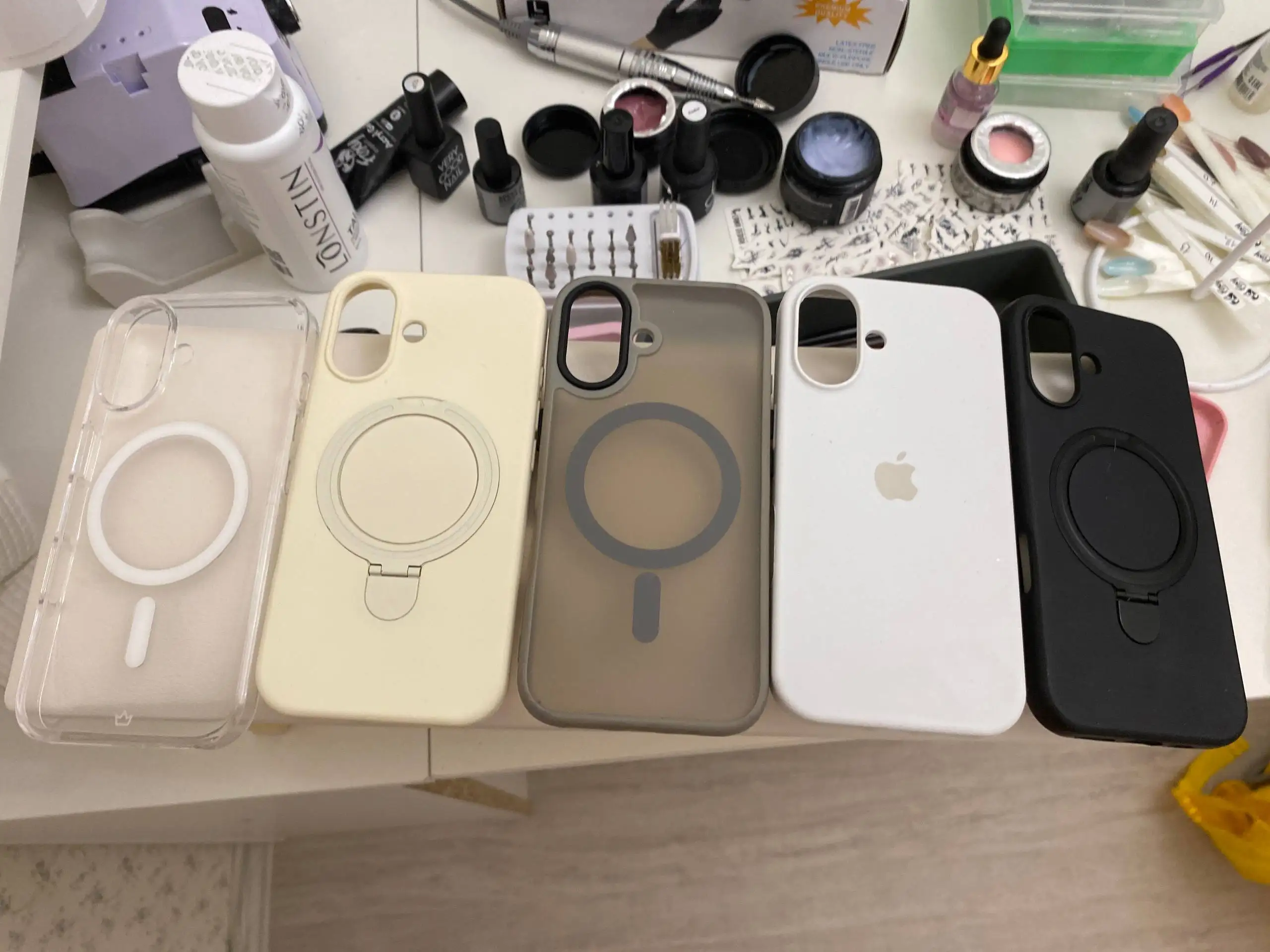 Чехлы и стол - Барахолка в Чебоксары