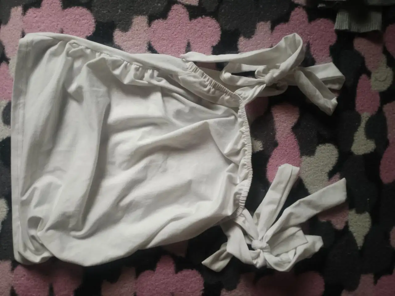 Продажа серой и белой кофт - Верхняя одежда (Одежда) в Чебоксары