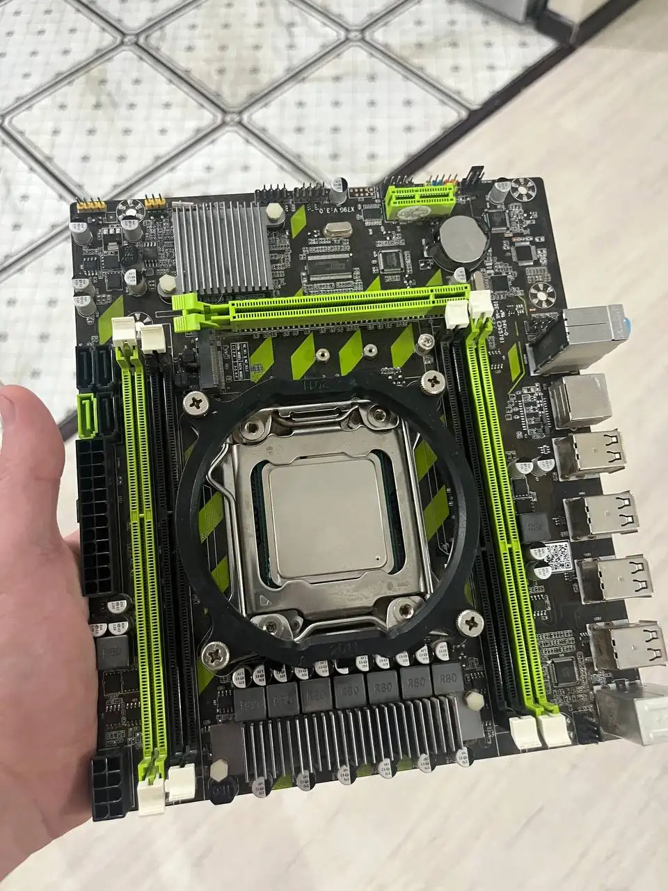 Продажа HDD 1Tb, материнской платы с процессором и iPhone 13 - Барахолка в Чебоксары