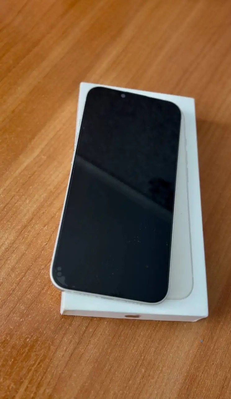 Продам iPhone 13 128Gb - Смартфоны и телефоны (Электроника) в Чебоксары