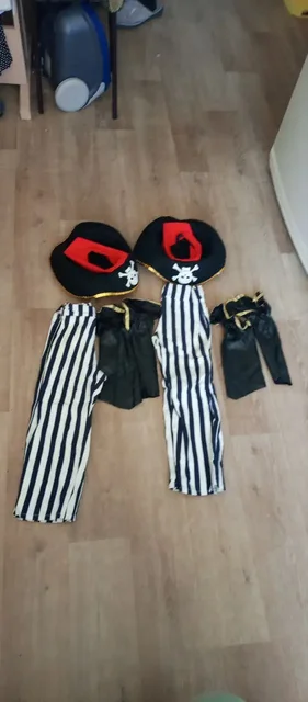 Продам костюмы - Спортивная одежда в Чебоксары