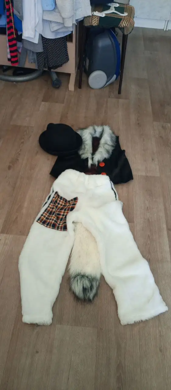 Продам костюмы - Одежда в Чебоксары