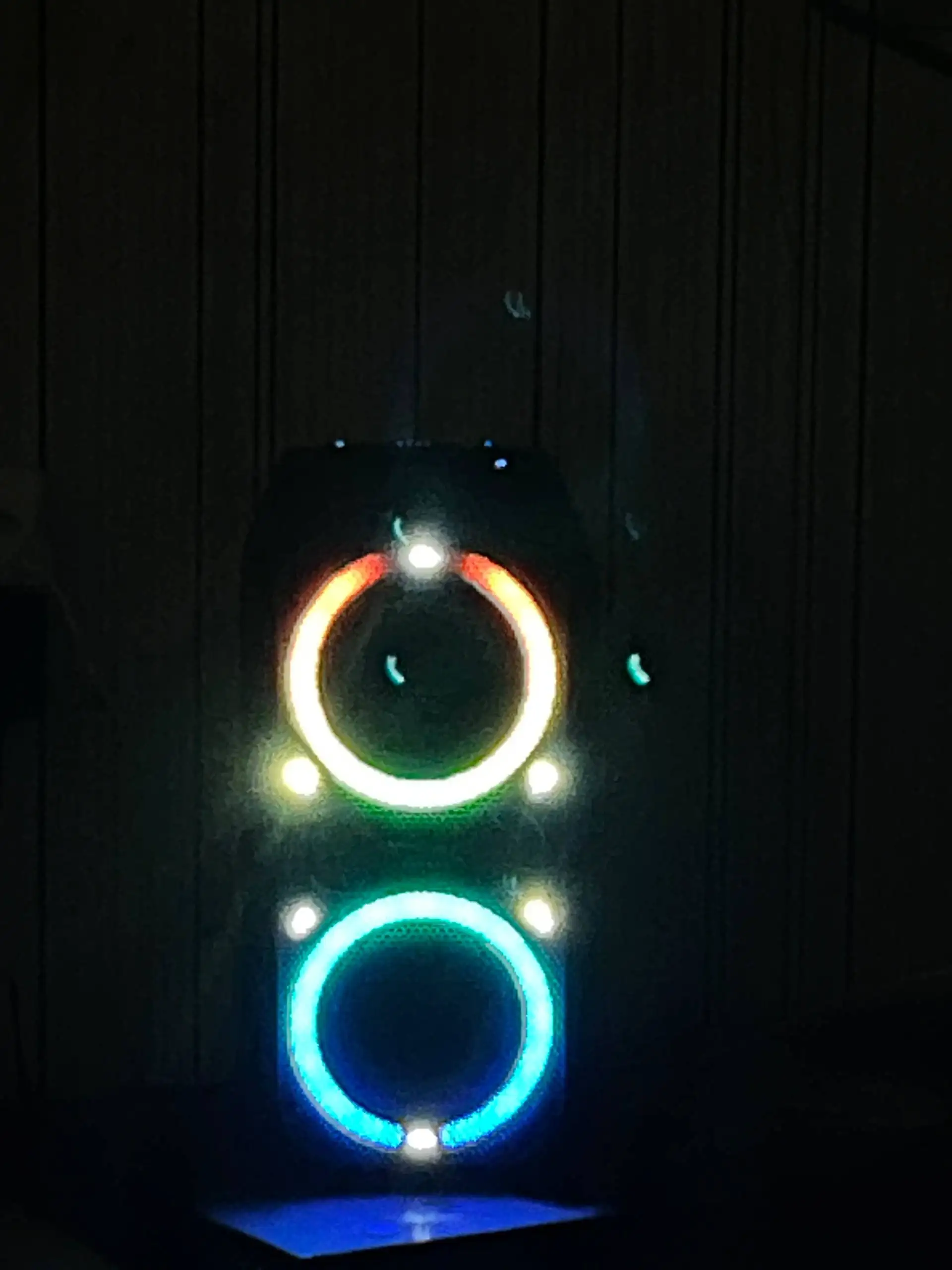 Аренда бумбокса на 160 ватт на сутки - Аудиотехника (Барахолка) в Чебоксары