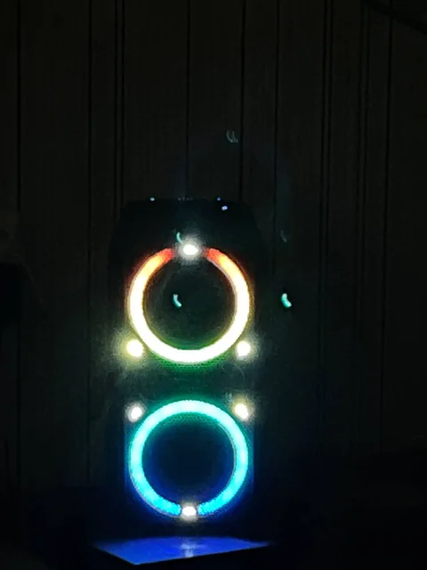 Аренда бумбокса на 160 ватт на сутки - Парфюмерия в Чебоксары