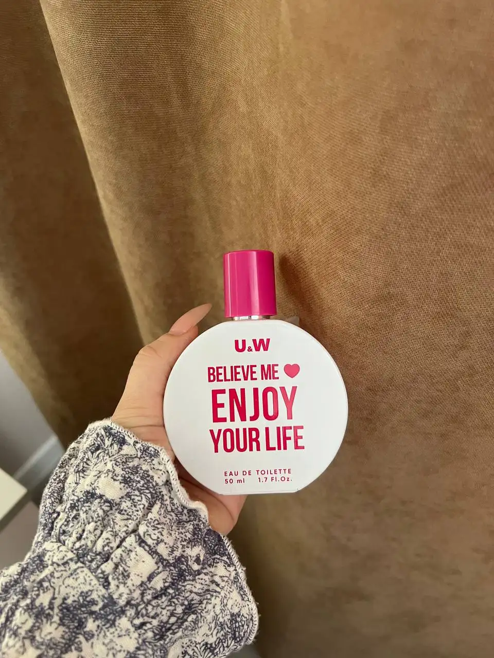 Продам духи - Парфюмерия (Барахолка) в Чебоксары