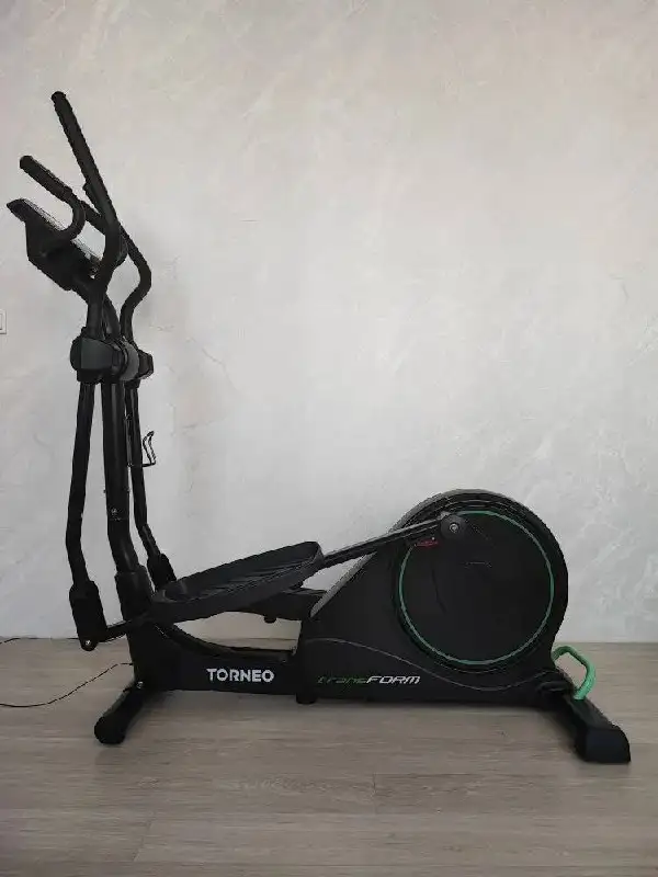 Складной эллиптический тренажёр Torneo C-530 TransForm - Спортивные товары (Хобби и отдых) в Чебоксары